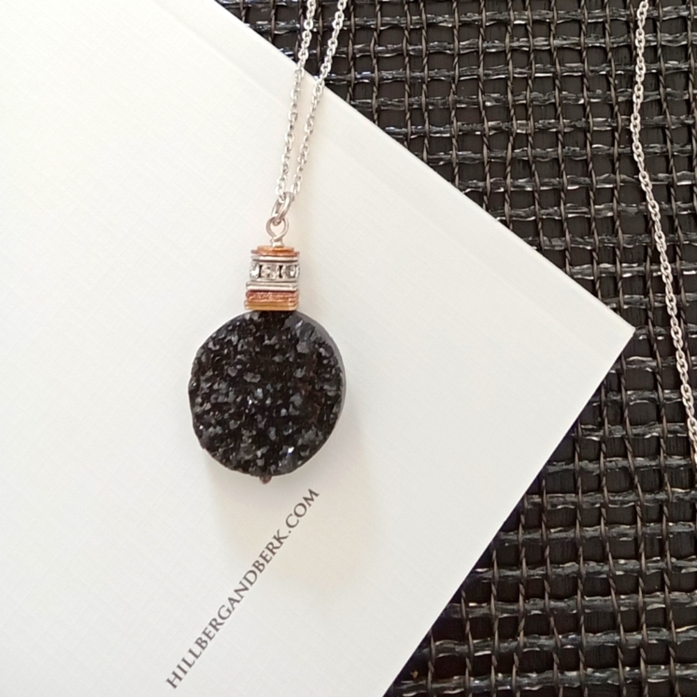Hillberg & Berk Black Agate Stone Long Silver Necklace - Picture 3 of 6